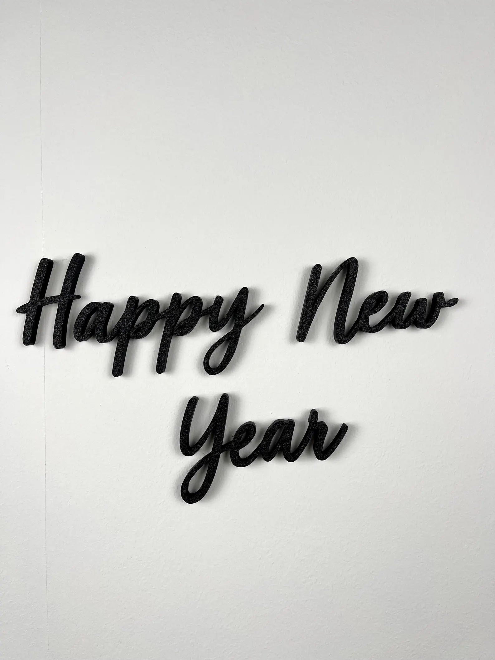 3D Wanddeko „Happy New Year“ – stilvoller Schriftzug für deine Silvester-Deko