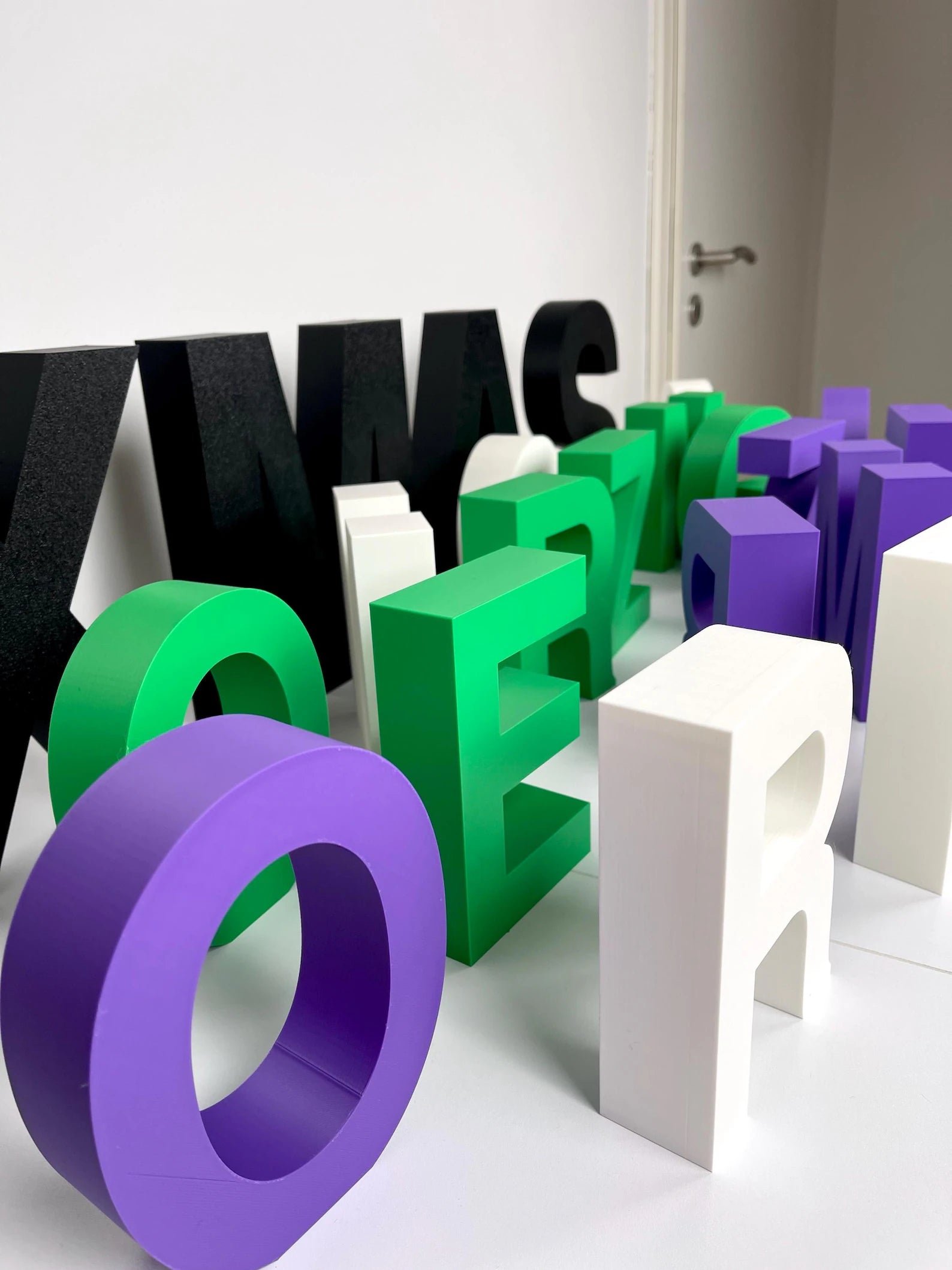 3D Buchstaben personalisiert – selbststehend &amp; individuell gestaltbar