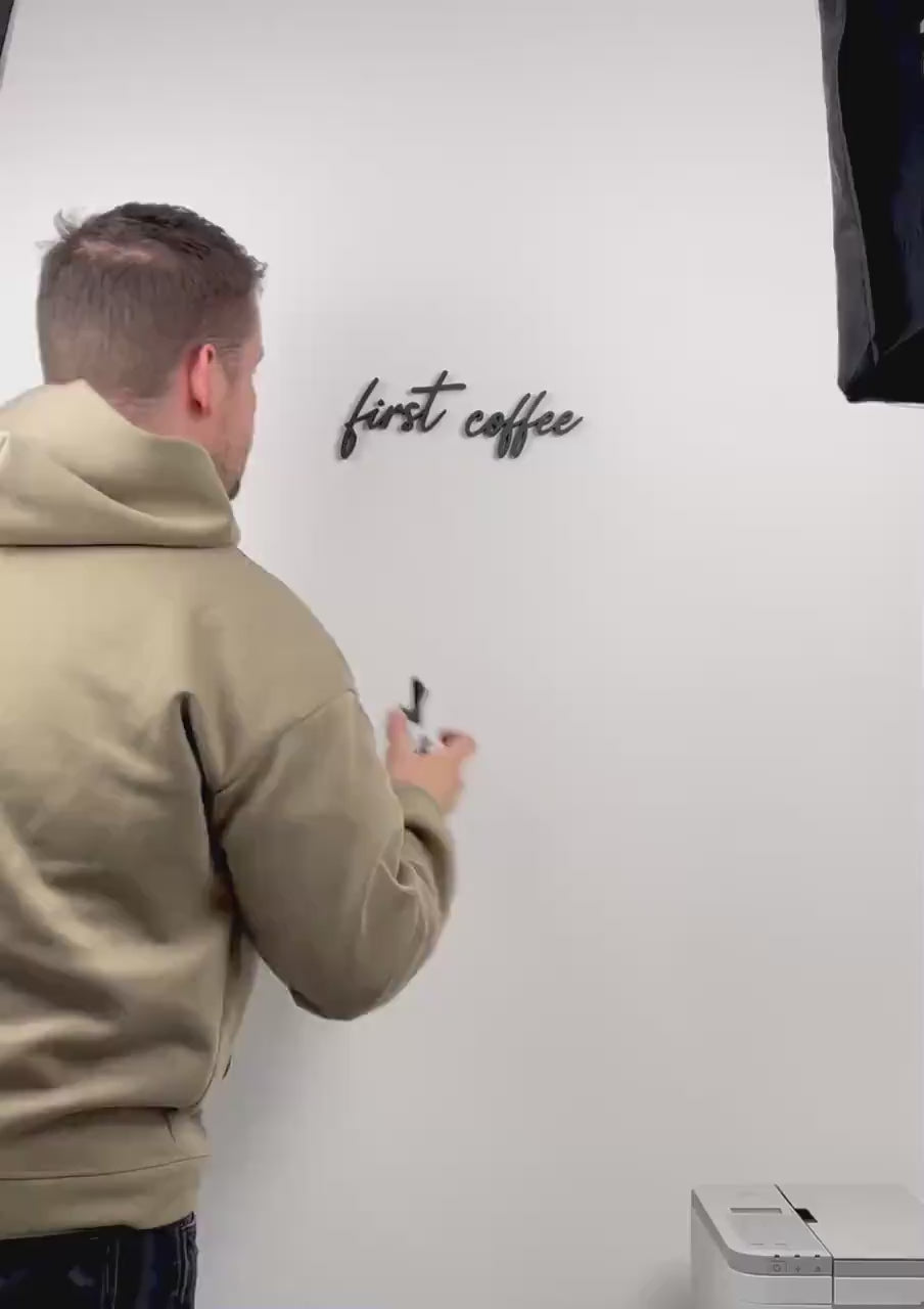 3D Wanddeko „But first Coffee“ – stylischer Schriftzug für dein Zuhause oder Café